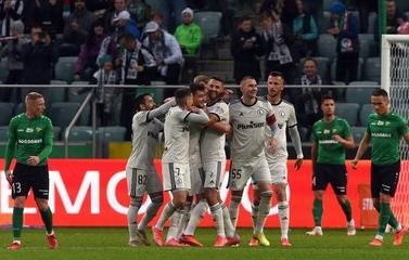 Cập nhật mới nhất về thứ hạng của tottenham mùa này kèm phân tích chuyên sâu và dự đoán